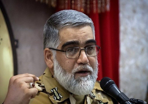 "نفربرهای نزاجا" در برف و کولاک اخیر به کمک مردم شتافتند