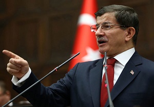 داوداوغلو: ترکیه ممکن است دو همه پرسی جداگانه برگزار کند