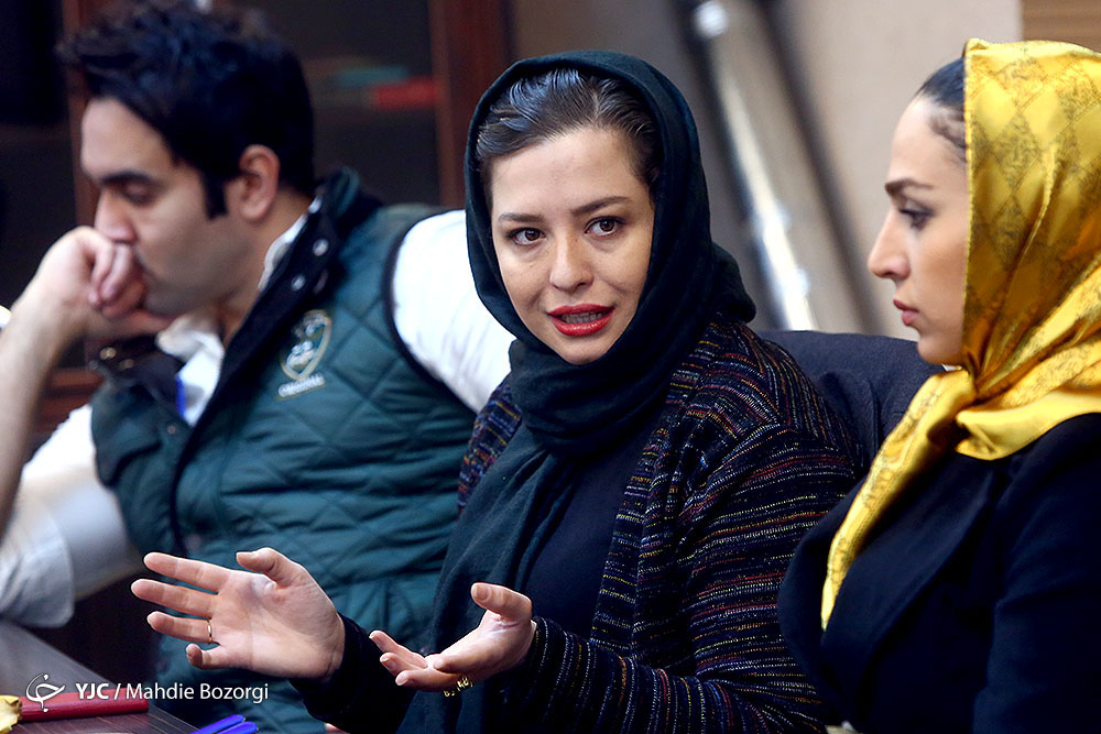 ترجیح دادم به عنوان یک مخاطب &laquo;کیمیا&raquo; را نگاه کنم