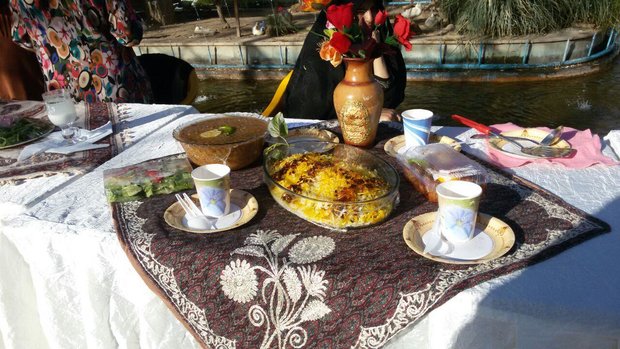جشنواره غذا در قزوین گشایش یافت