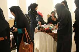 برپایی بازارچه کارآفرینی از دستاوردهای دانشجویان دانشکده فنی دختران کاشان برپایی بازارچه کارآفرینی از دستاوردهای دانشجویان دانشکده فنی دختران کاشان