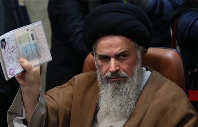 حاشیه&zwnj;های ثبت&zwnj;نام داوطلبین مجلس خبرگان و مجلس شورای اسلامی