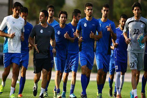 بازی دوستانه آبی پوشان برای پاسداشت پورحیدری
