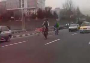 از گفت&zwnj;وگو با قهرمانی شیرازی و کمپوت گیلاس با طعم رب تا سقوط خودروی شکاچیان غیرمجاز و سوختن پژو 405 در اتوبان + فیلم و عکس