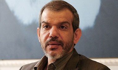 دانایی&zwnj;فر: زائران اربعین بدون گذرنامه به مرز نروند