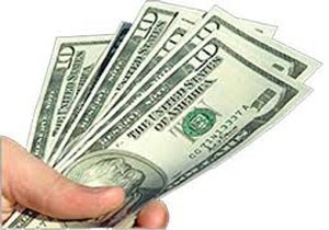 ادامه رایزنی ها برای تامین دلار زائران اربعین در ایلام