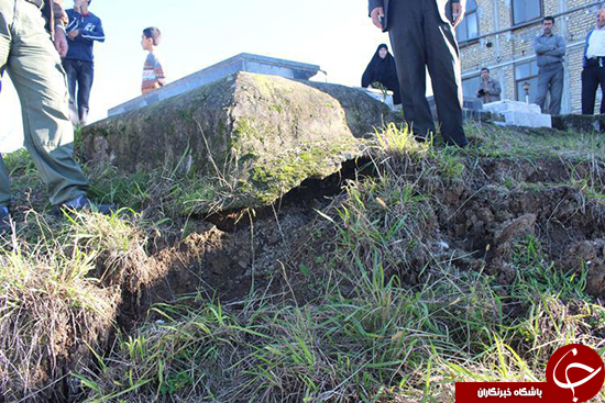 بارش شدید باران موجب رانش زمین در فشکل پشته رودسر + تصاویر