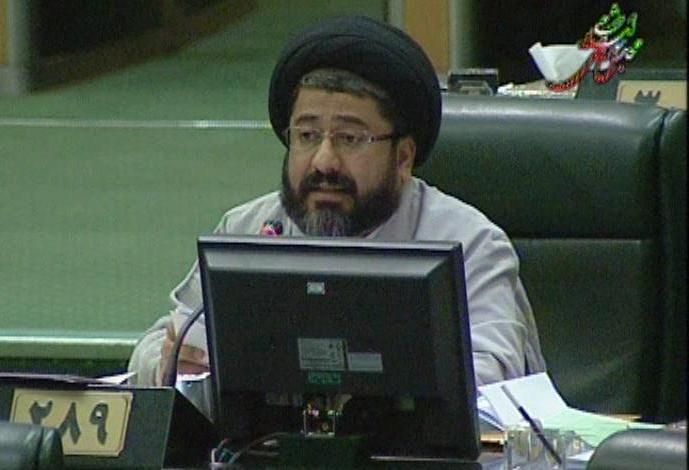 برخی مدیران آموزش و پرورش بدون صلاحیت لازم انتخاب می&zwnj;شوند