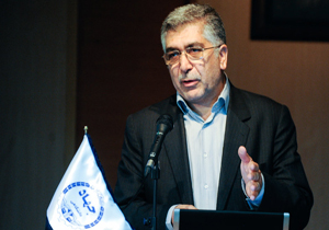 مناظرات دانشجویی باید به تقویت وحدت و همدلی بین دانشجویان بینجامد