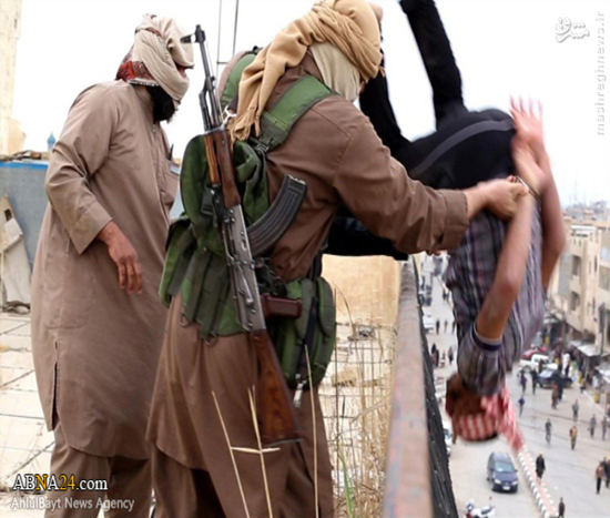 اعدام فجیع دو جوان عراقی به دست داعش+عکس