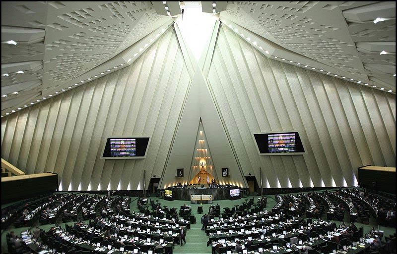 لایحه انتخاباتی پاستور در انتظار بهارستان/ توقف بهارستان در مسیر لایحه انتخاباتی پاستور