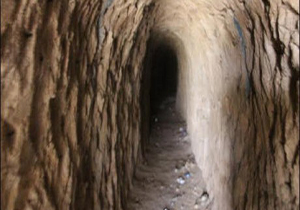 کشف چهل تونل متعلق به داعش زير شهر سنجار عراق