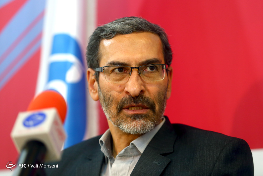 سوپر پرونده 27 هکتاری زمین خواری در قزوین/ شناسایی 4 سفارتخانه متخلف جدید/ پرونده تولید بنزین در پتروشیمی ها روی میز کمیسیون اصل 90/ گزارش تخلفات اقتصادی وزارت دفاع/ جزئیات پرونده شکایت از حادثه 