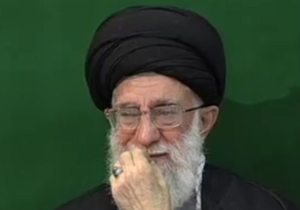 عزاداری رهبر معظم انقلاب در اربعین سید و سالار شهیدان سال 88 + فیلم