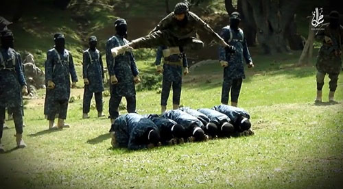 &zwnj;فارغ التحصیلان آکادمی نظامی داعش+ تصاویر
