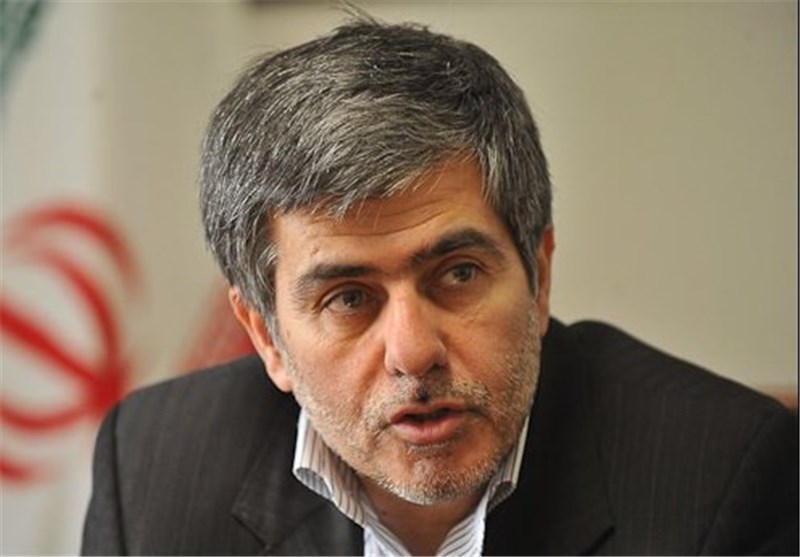 عباسی: استفاده از منابع انسانی خوش فکر برای تحقق شعار سال ضرورت دارد