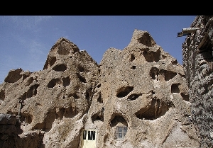 بازدید 40 هزار نفر از روستای تاریخی کندوان