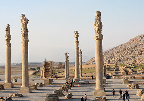 کاخی با صد ستون + تصاویر