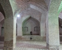 رباط تاریخی زرمهر بنایی قاجاری با تزئینات زیبای آجرکاری