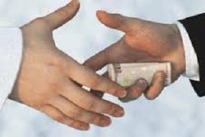 زیر زمینی شدن زیرمیزی ها