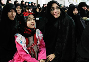 مادر سختگیری برای "آرمیتا" هستم
