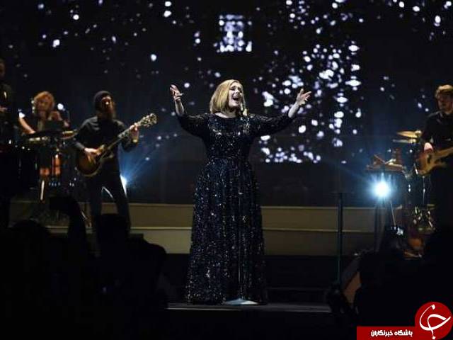 اقدام جالب adele برای کشته شدگان پاکستان+عکس