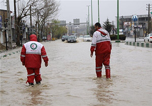 نجات 100 نفر از برف و بوران در مازندران