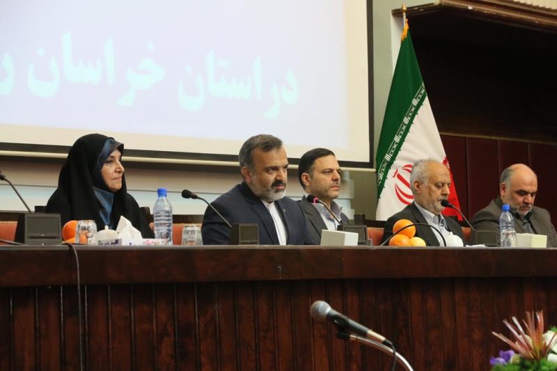 ضرورت بهره گیری از ظرفیت زنان در تحقق اقتصاد مقاومتی