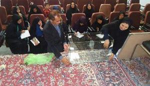 برگزاری کارگاه آموزش تکثیر و پرورش ماهیان زینتی