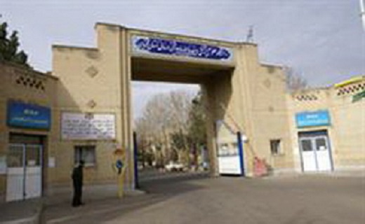 اخراج  پزشک متخصص بعلت بی تعهدی