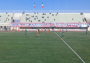 فولاد برنده جدال قعر نشينان