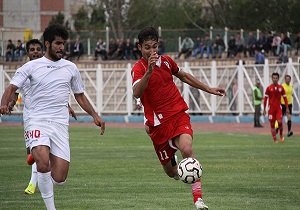 تیم شهرداری اردبیل با نتیجه پر گل آلومنیوم هرمزگان را شکست داد
