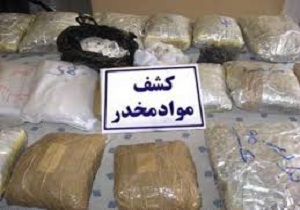 دستگیری مادر و پسری که باهم قاچاق می کردند