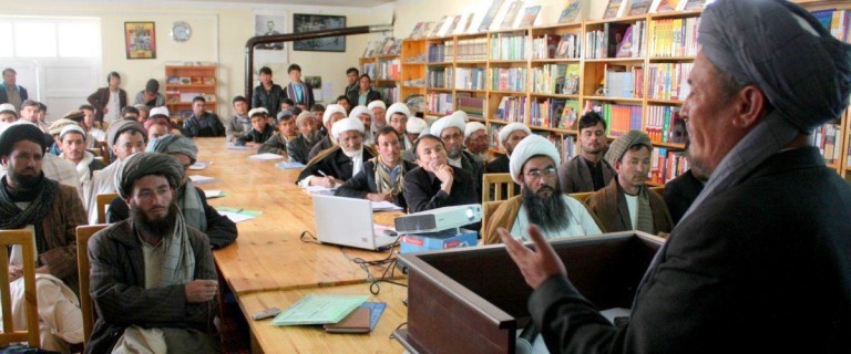 کمپین آگهی&zwnj;دهی از خطرات مهاجرت، در بامیان راه&zwnj;اندازی شد