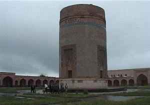 مقبره شیخ حیدر مشگین شهر یکی از بناهای تاریخی کشور