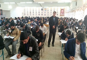 برگزاری ازمون تئوری مسابقات علمی – عملی دانش اموزان دوره متوسطه