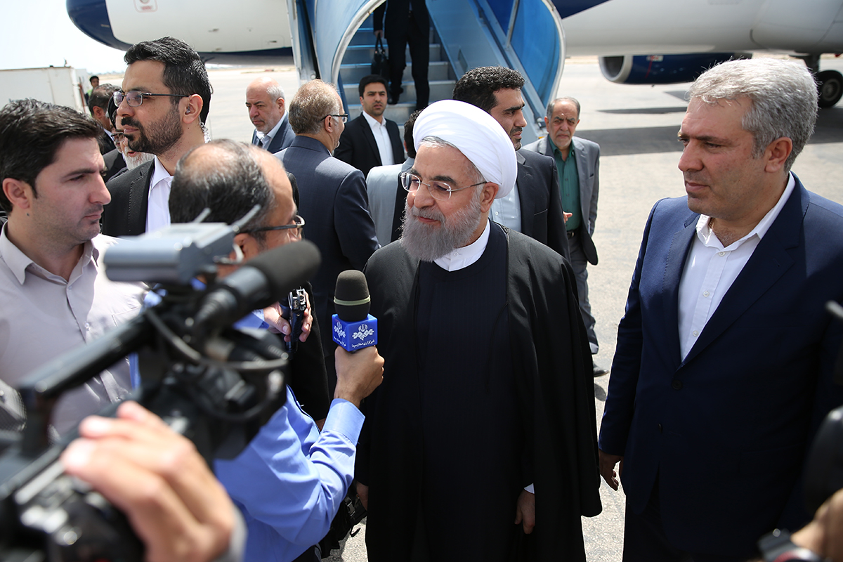 روحانی: باید با جذب فناوری و سرمایه زمینه صادرات و تولید بیشتر را فراهم کرد