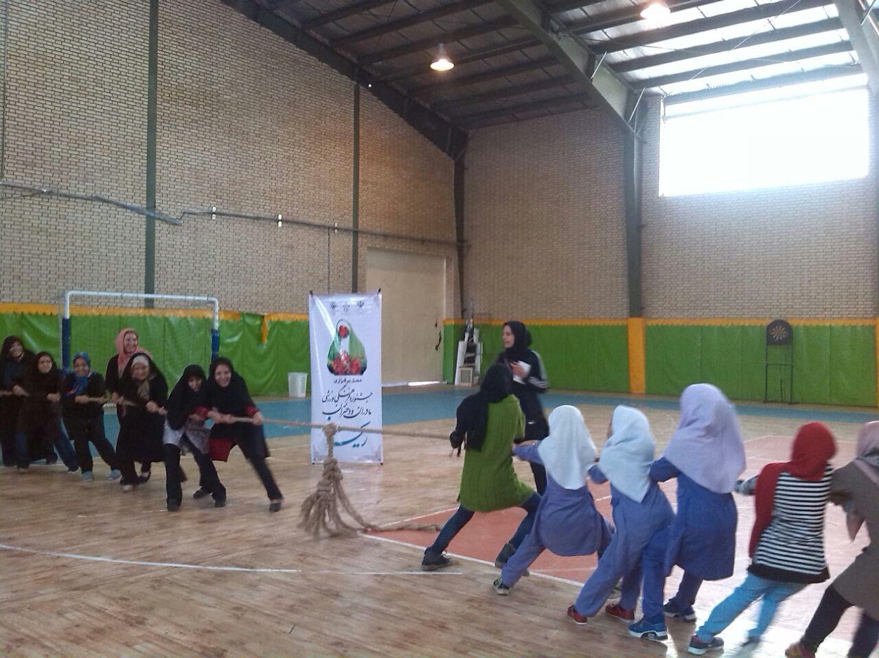 برگزاری جشنواره "ریحانه" ویژه مادران ودختران