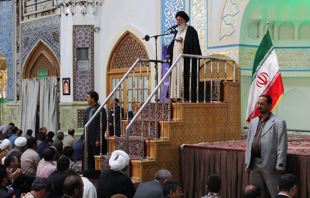 خطر دشمن در فضای مجازی جدی است