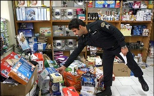 کشف1500 عدد لوازم آرایشی قاچاق در میاندوآب