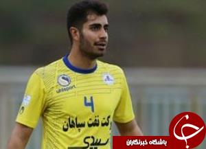 کوروشی: کشتی طوفان زده نفت برای قهرمانی تلاش می کند