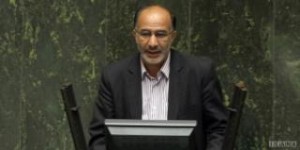 افزایش هزینه&zwnj;ها در بودجه 95 با درآمدها تطابق ندارد