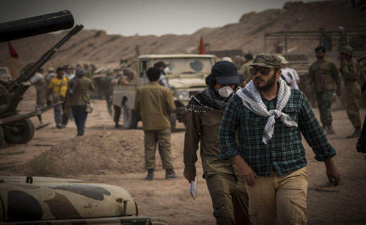 تعویق اکران &laquo;ایستاده در غبار&raquo;