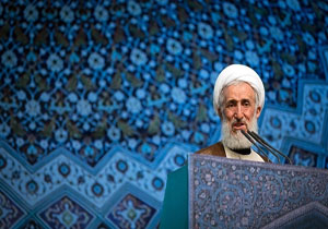 آمریکا در راس درنده‌ها است/ دشمنی شیطان بزرگ کاسته نمی‌شود