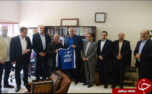 دیدار رئیس باشگاه هرتابرلین آلمان با افشارزاده/ آلمانی ها تماشاگر ویژه بازی استقلال
