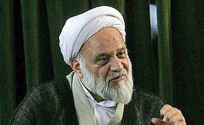 نباید در بودجه و قوانین عادی حکمی برای منابع صندوق توسعه ملی برقرار کنیم