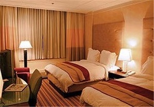 کاهش اقامت گردشگران در اردبیل