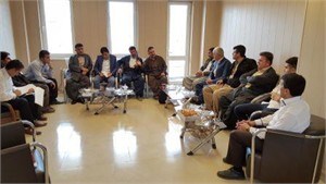 نشست صاحبان واحدهای برداشت شن و ماسه در سردشت و بررسی معضلات و مشکلات زیست محیطی
