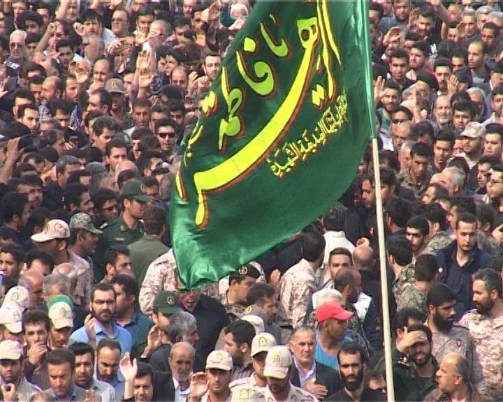 خاکسپاری شهید مدافع حرم در نکا خاکسپاری شهید مدافع حرم در نکا