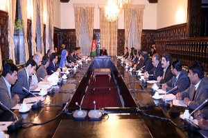 کمیسیون تدارکات ملی، قرارداد چهار بند بزرگ را بازبینی می کند